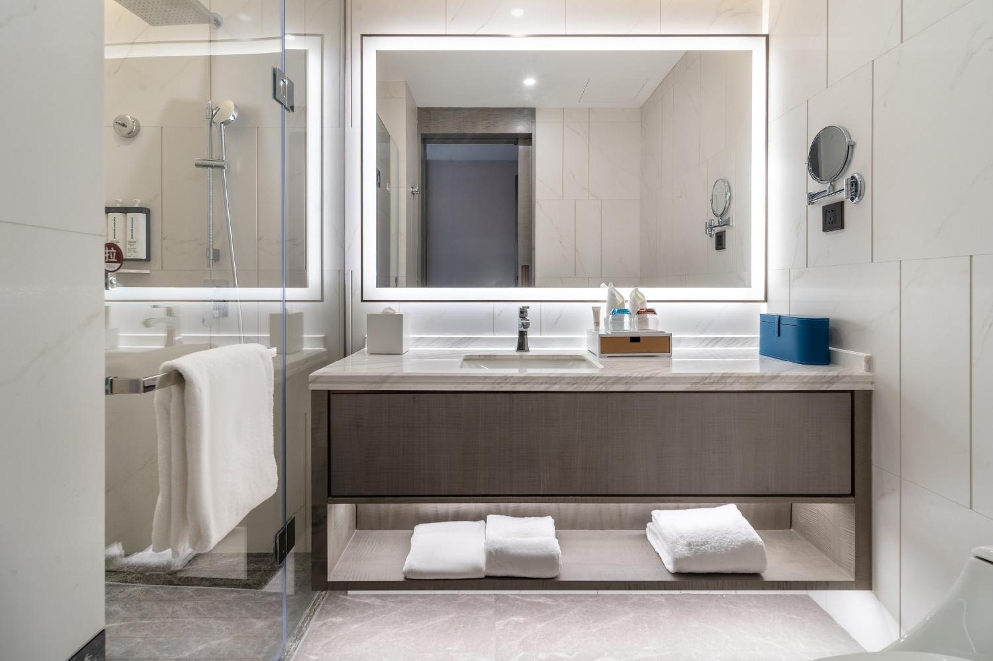 Hyatt Place Linyi People Square Zewnętrze zdjęcie