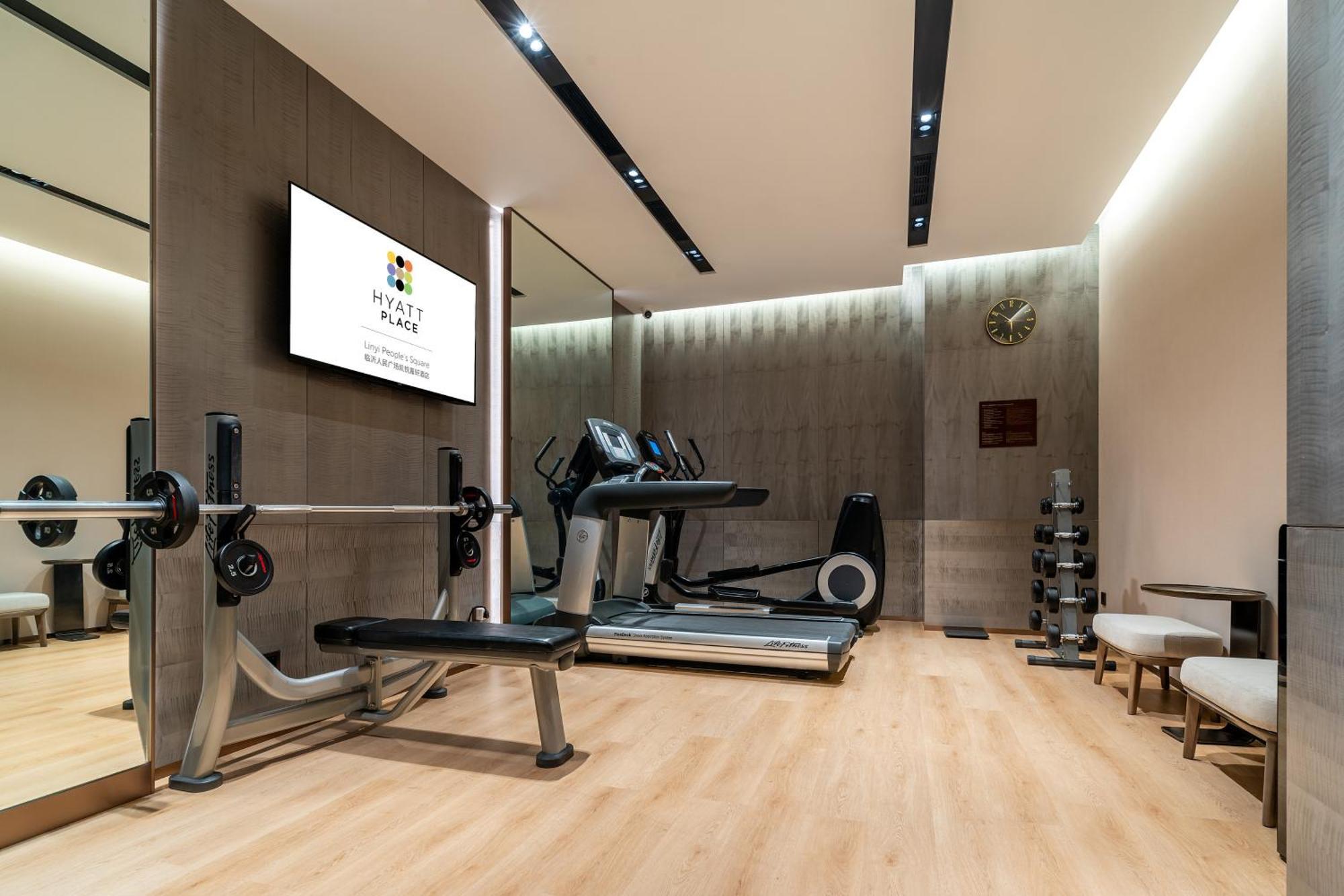 Hyatt Place Linyi People Square Zewnętrze zdjęcie